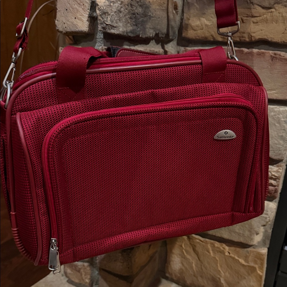 Samsonite Burgundy Carry On Bag Shoulder Strap & Trolley Sleeve